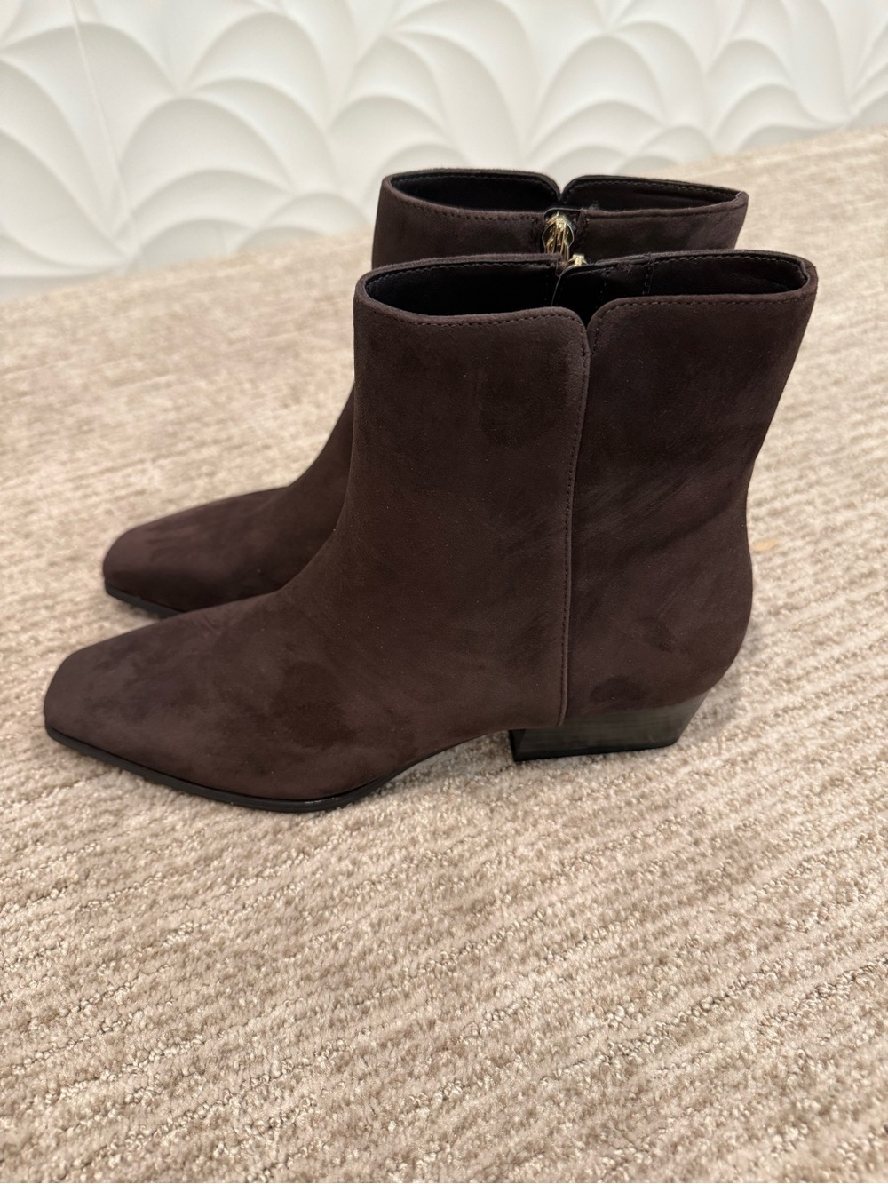INC International Concepts Dark Brown Suede Ankle Booties with Side Zip - NWOT - Picture 3 of 9